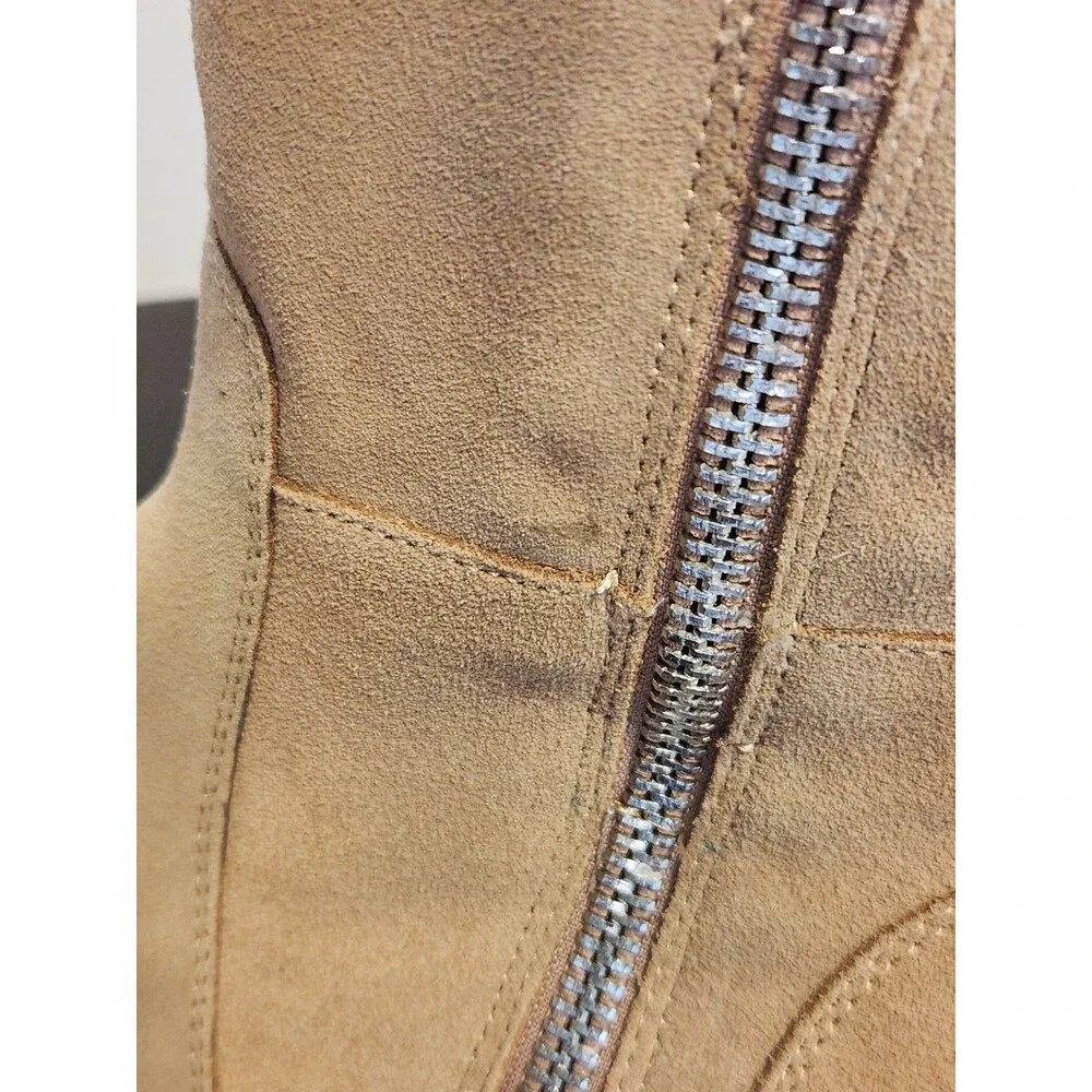 Sz 10 - Blondo Waterproof Brown Suede Boot